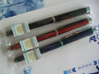 供應(yīng)正品英雄1063EP多彩純風(fēng)暗尖金屬鋼筆 品質(zhì)書寫，廠家直達(dá)